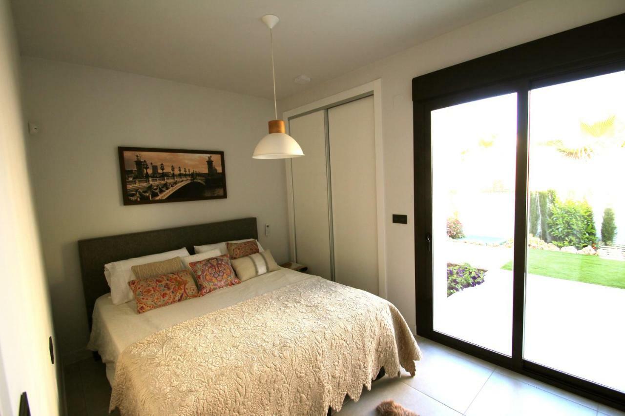 Villa Casa Laura Oriola  Exterior foto