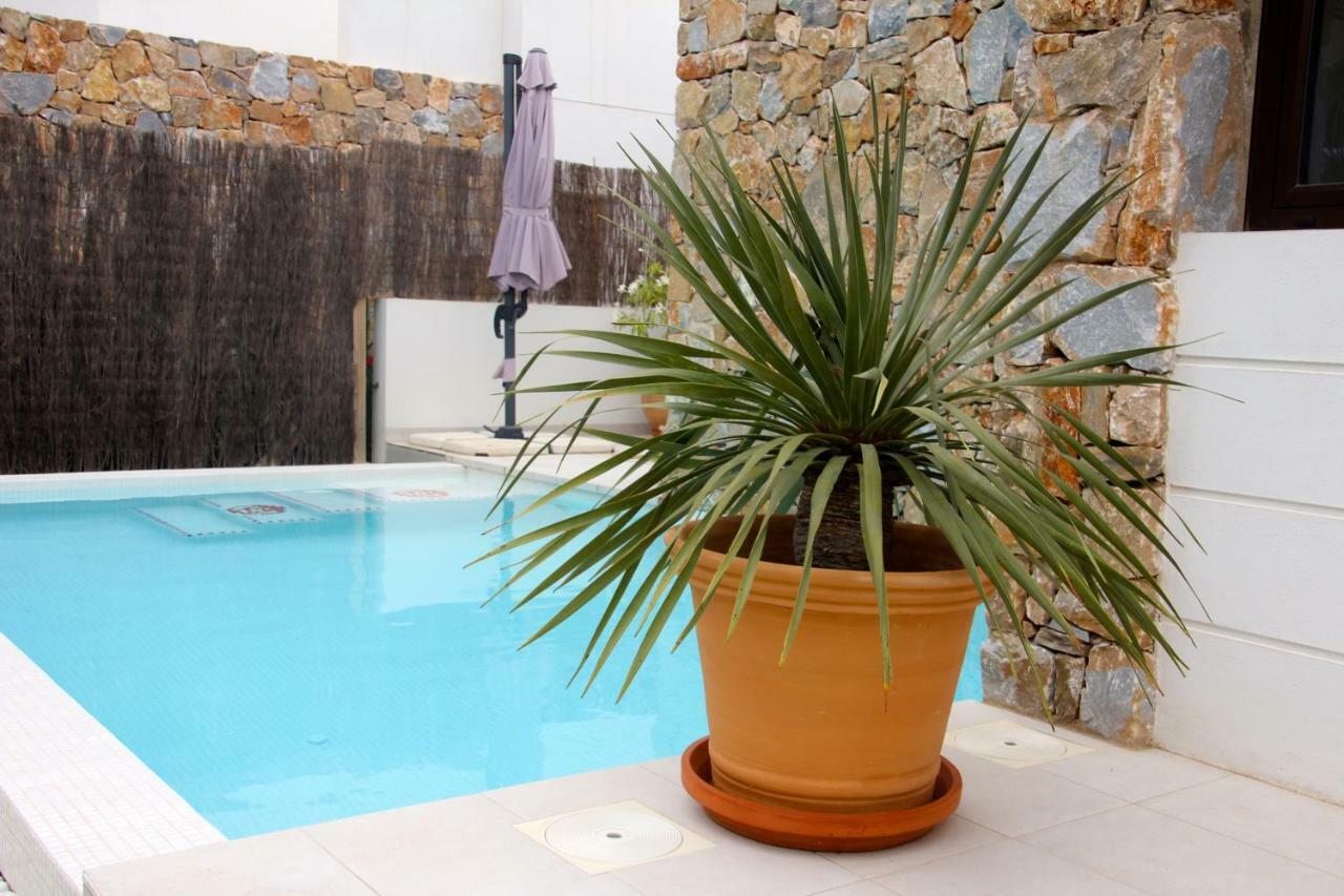 Villa Casa Laura Oriola  Exterior foto