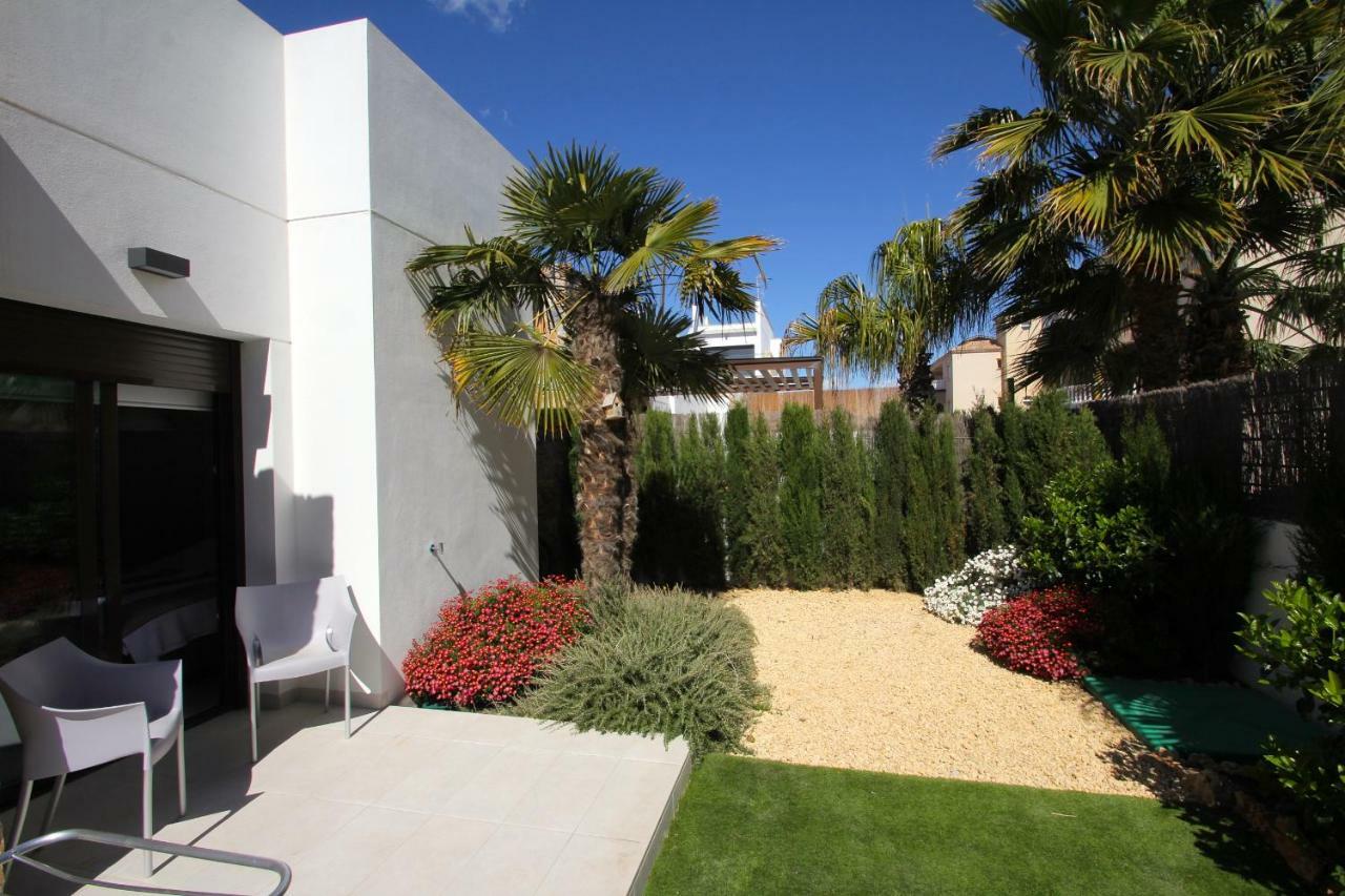 Villa Casa Laura Oriola  Exterior foto
