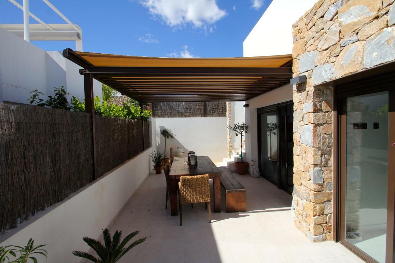 Villa Casa Laura Oriola  Exterior foto